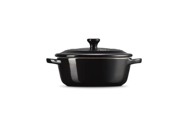 Le Creuset Mini Cocotte Oval In Schwarz 4 Le Creuset Mini Cocotte Oval In Schwarz – Bild 4