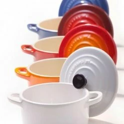 Le Creuset Mini Cocotte In Shell Pink -Kitchenaid Shop 9100690098 Mini Cocottes al l 4