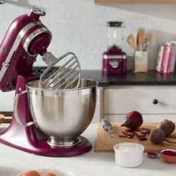 KitchenAid Küchenmaschine ARTISAN 195PS In Beetroot, 4,8 L 13 KitchenAid Küchenmaschine ARTISAN 195PS In Beetroot, 4,8 L -Kitchenaid Shop KA COTY LIFESTYLES CAKE SHOT 1 H ROTATIONAL