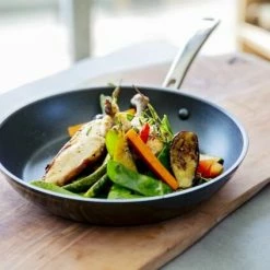 KitchenAid Antihaft-Bratpfanne 20 Cm/ 14,5 Cm/ 4 Cm -Kitchenaid Shop KitchenAid Bratpfanne Ambiente1