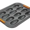 Le Creuset Madeleineform