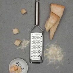 Microplane 2-Wege-Reibe Professional -Kitchenaid Shop MP Professional Series Ribbon Grater 38002 parmesan neu l