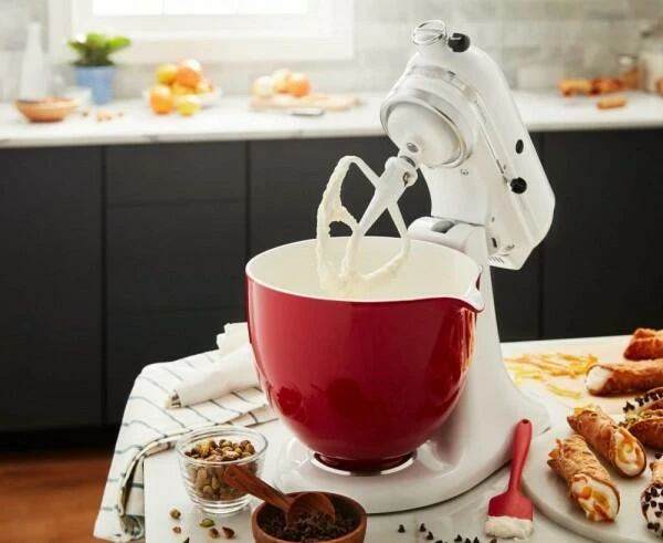 KitchenAid Keramikschüssel In Rot, 4,7 L 3 KitchenAid Keramikschüssel In Rot, 4,7 L – Bild 3