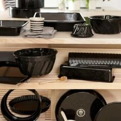 Riess Emaille Riess Gugelhupfform Aus Emaille In Schwarz 18 Cm -Kitchenaid Shop RIESS AMBIENTE CLASSIC Schwarz highres 387 1