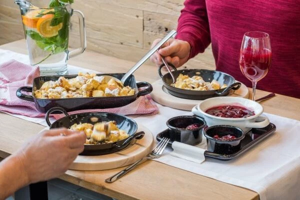 Riess Emaille Riess Doppelbräter In Schwarz Aus Emaille 2 Riess Emaille Riess Doppelbräter In Schwarz Aus Emaille – Bild 2