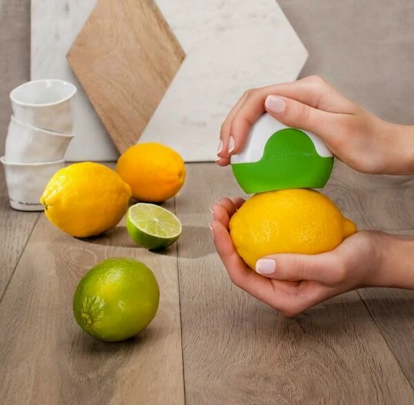 Microplane Zester Flexi Zesti, In Orange – Bild 3